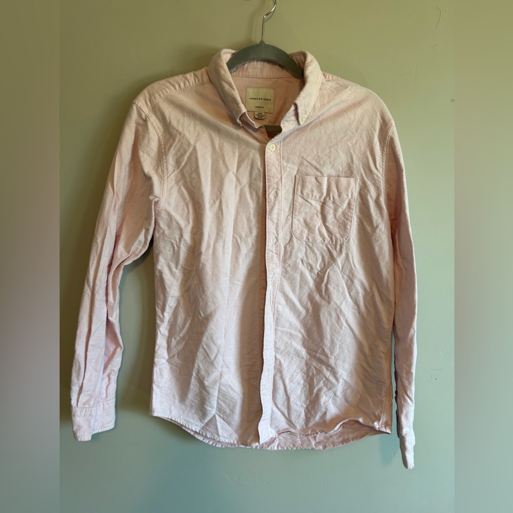Men’s pink button down